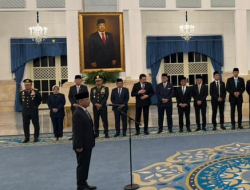 Presiden Prabowo Reshuffle Kabinet: Purbaya Dicopot, Suahasil Nazara Dilantik Jadi Menkeu Baru